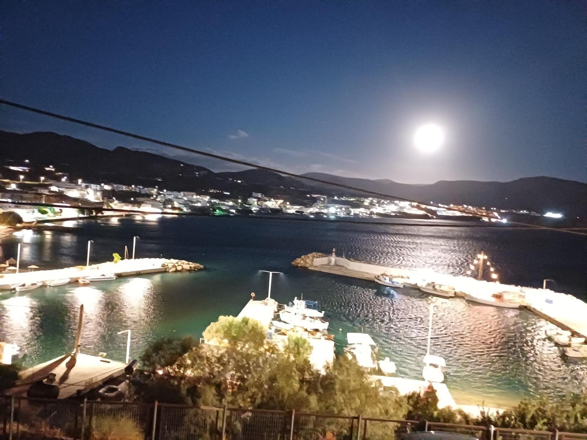 Εξοχη Και Θαλασσα Daire Makrýgialos Dış mekan fotoğraf